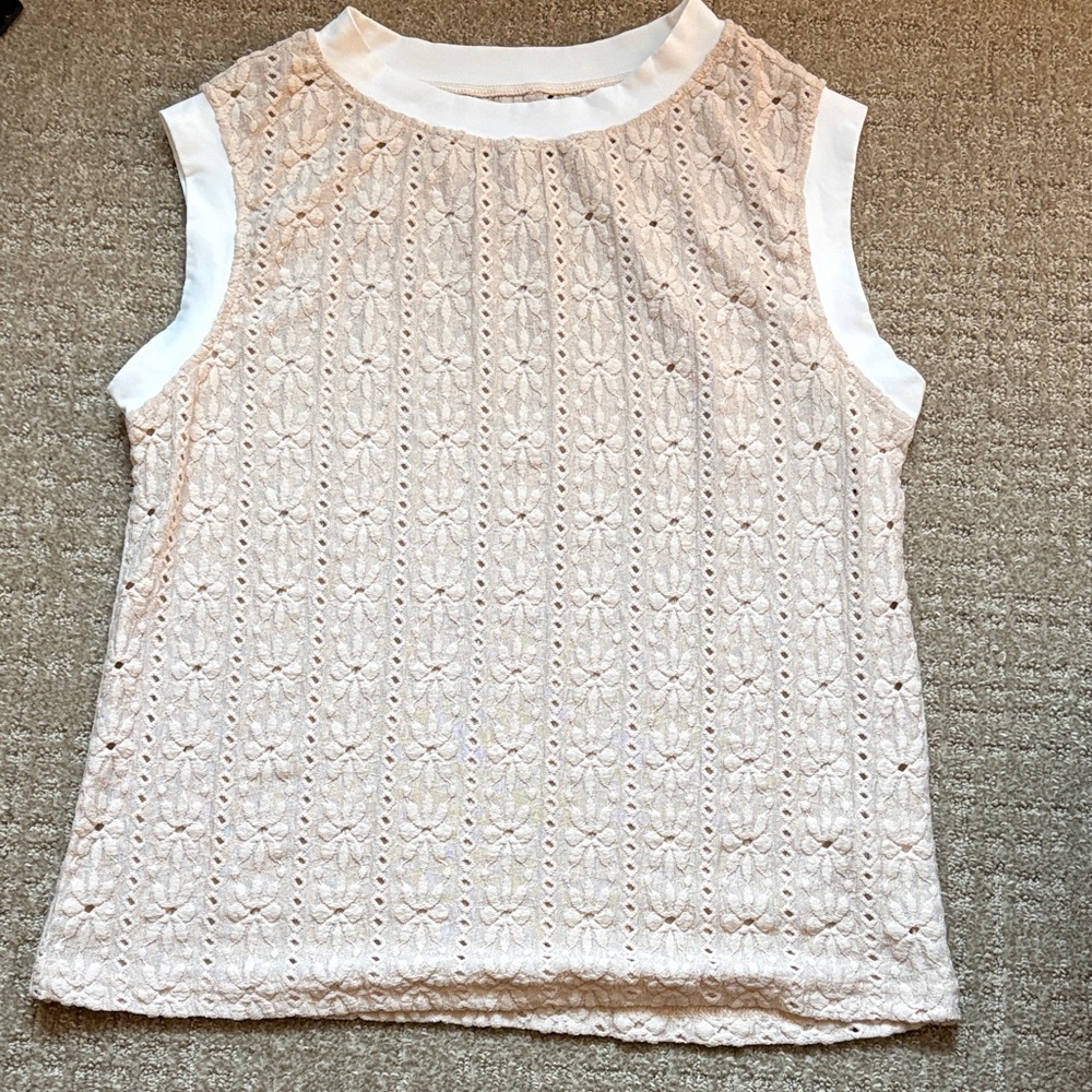 Elegant Cream Sleeveless Lace Top